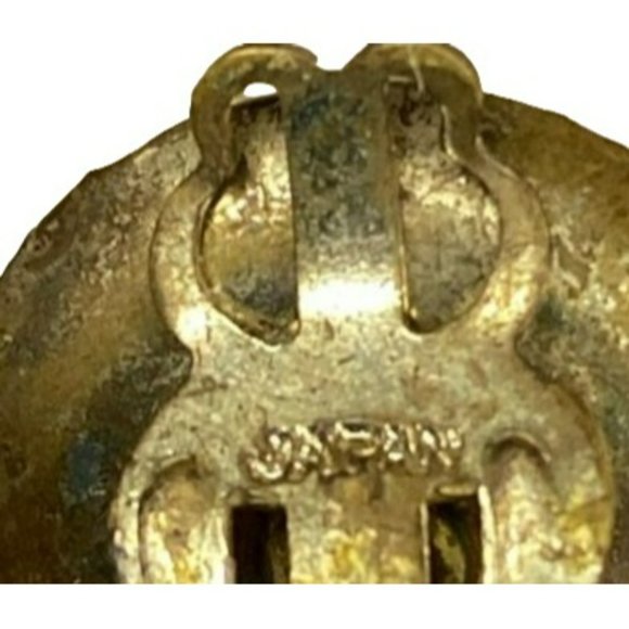 2 Pair Vintage Brutalist Clip on Earrings - one Silver tone dangle, one Silver t - Picture 5 of 5